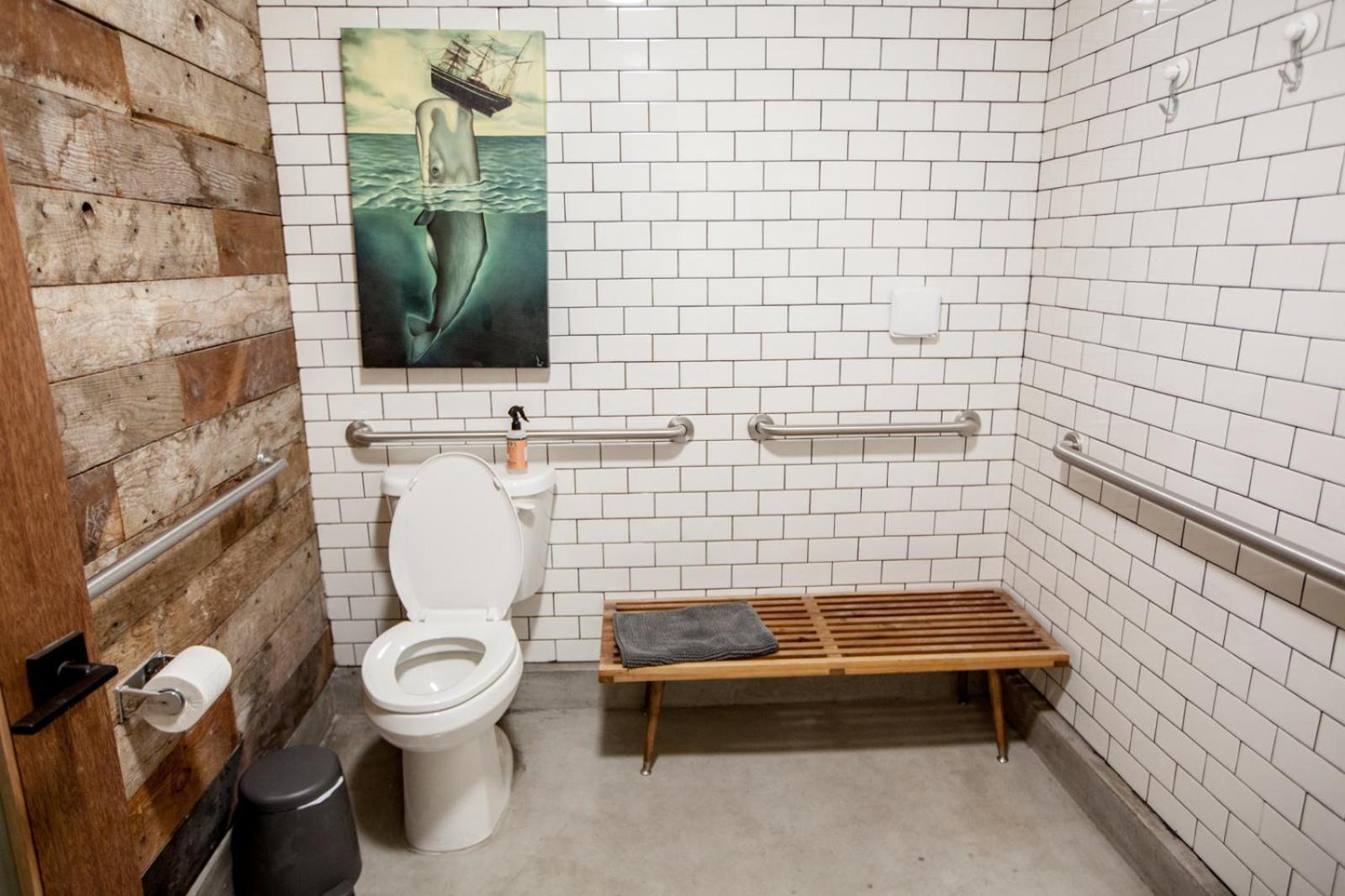 Podshare East Hollywood Hostel ลอสแอนเจลิส ภายนอก รูปภาพ