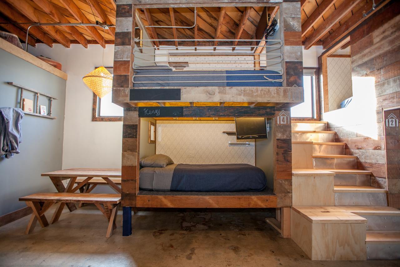 Podshare East Hollywood Hostel ลอสแอนเจลิส ภายนอก รูปภาพ