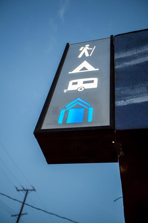 Podshare East Hollywood Hostel ลอสแอนเจลิส ภายนอก รูปภาพ