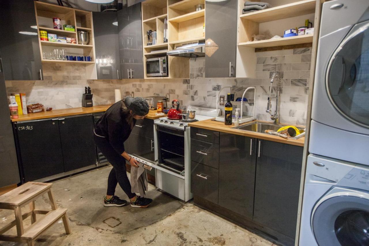 Podshare East Hollywood Hostel ลอสแอนเจลิส ภายนอก รูปภาพ
